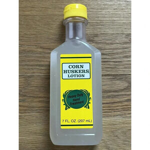 (1) Corn Huskers Lotion 7 oz New Sealed Heavy Duty Hand Treatment